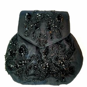 Vintage beaded cloth evening bag